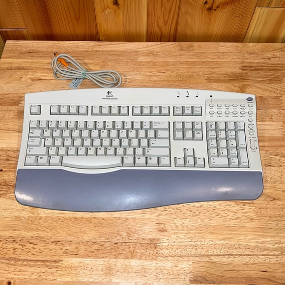 Vintage LOGITECH Mechanical Clicky Ergonomic Internet Keyboard SK-2500 VTG MINT - Picture 4 of 11